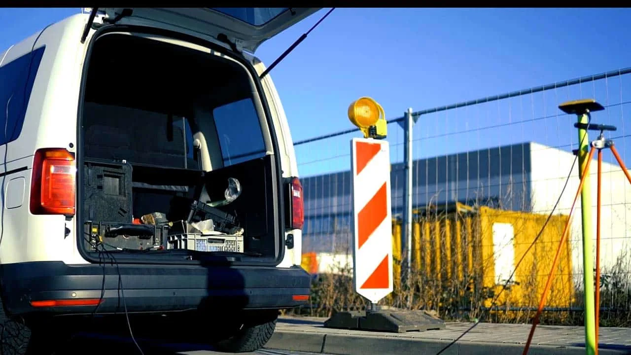Baustelle nahe dem Frankfurter Flughafen, Videoreferenz von NEXAS Media für Albert Weil.
